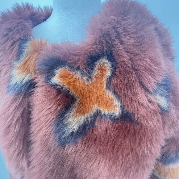 Free People Wrap Me Up Faux Fur Coat Jacket Size M Printed Stars Boho Rare - Picture 5 of 16